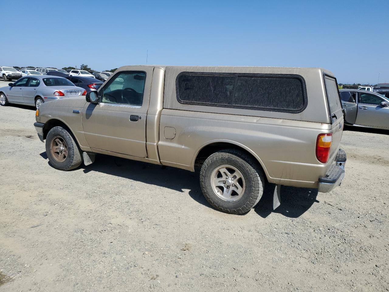 Lot #3285953556 2001 MAZDA B2500