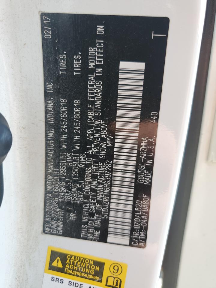 TOYOTA HIGHLANDER SE