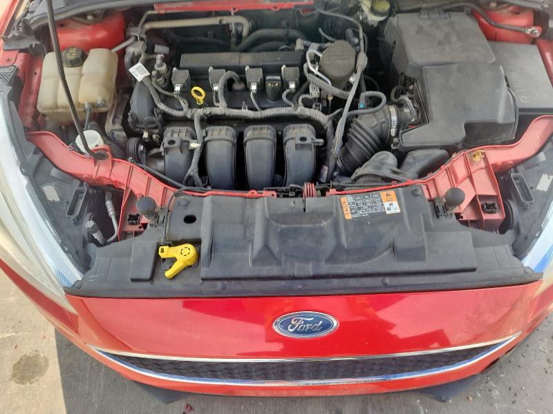 2015 FORD FOCUS SE 1FADP3K29FL386511