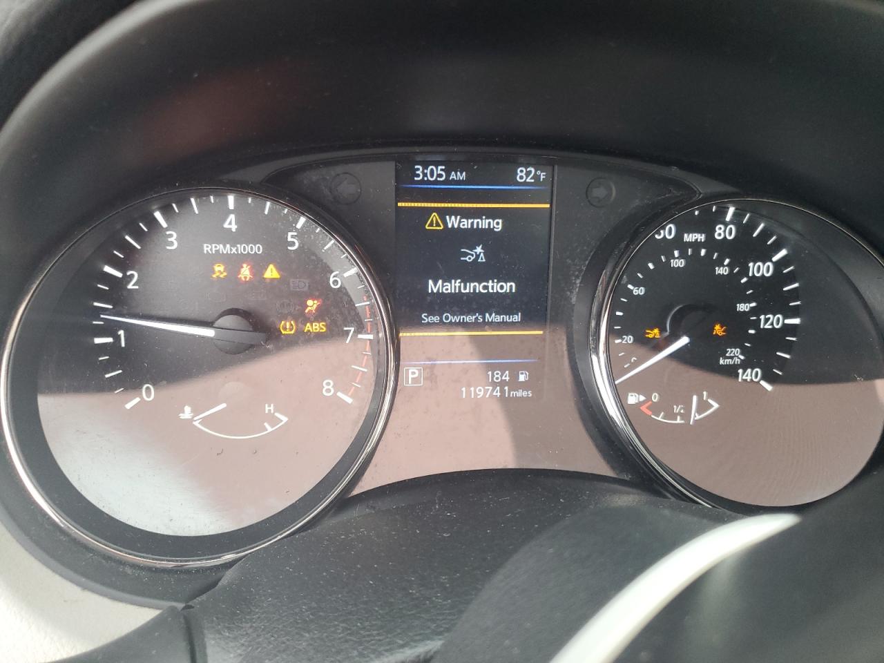 NISSAN ROGUE SPORT S