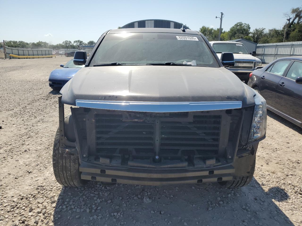 CADILLAC ESCALADE LUXURY