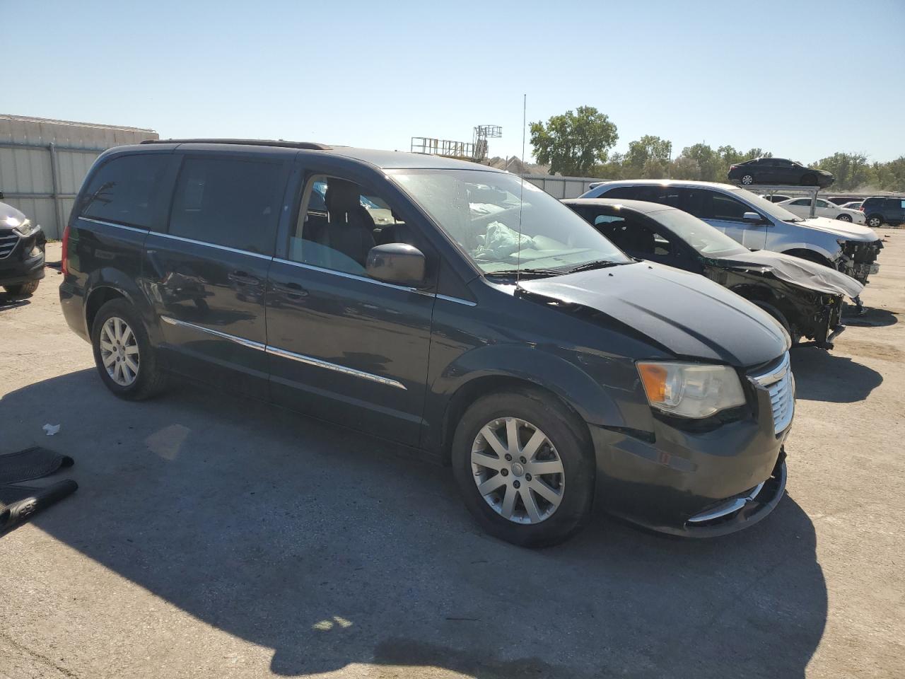 CHRYSLER TOWN & COUNTRY TOURING