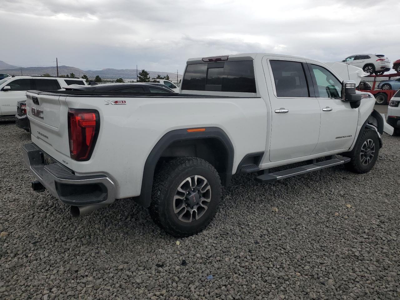 GMC SIERRA K2500 SLT