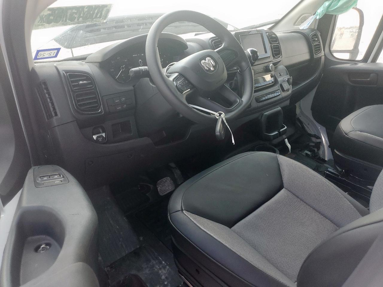 RAM PROMASTER 2500 HIGH