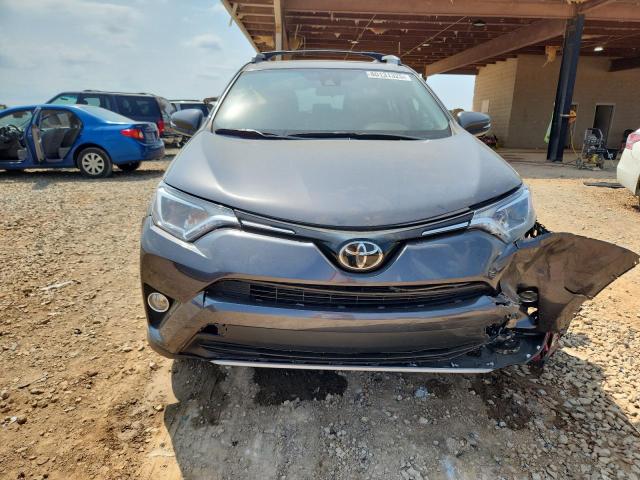 2017 TOYOTA RAV4 XLE JTMWFREV0HJ702357
