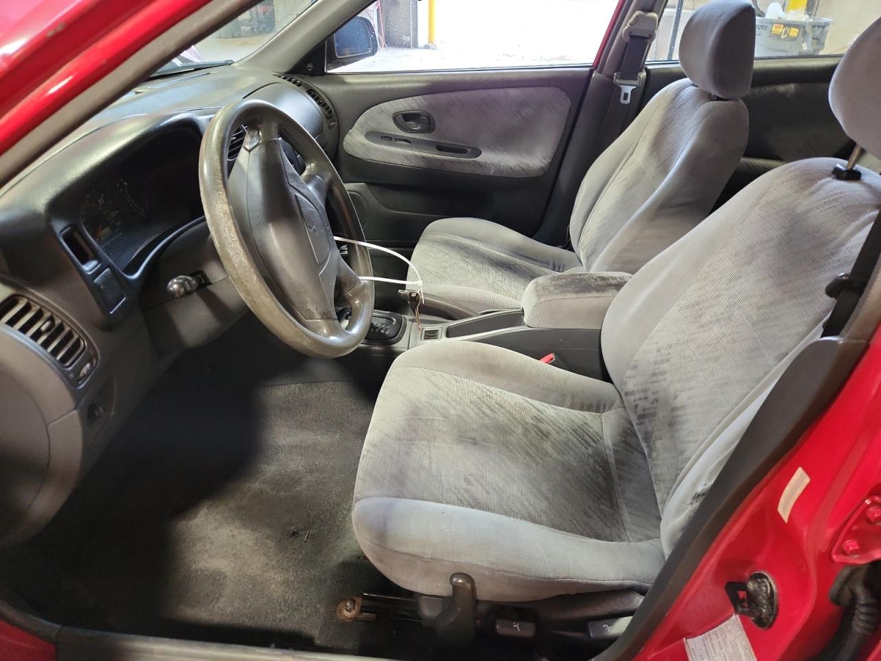 Lot #3302886916 2001 MITSUBISHI MIRAGE ES