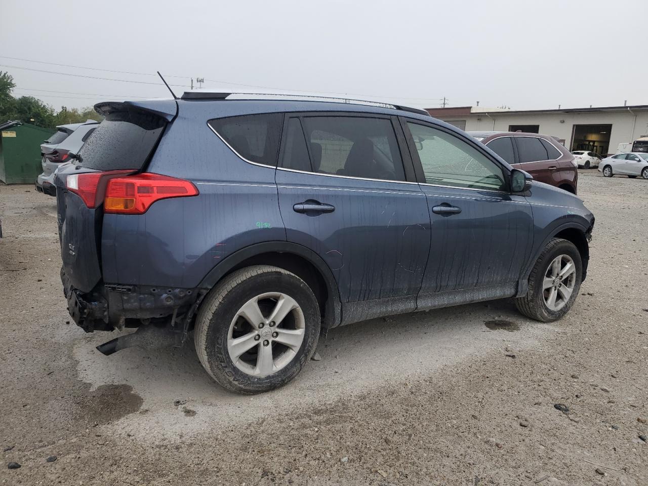 TOYOTA RAV4 XLE