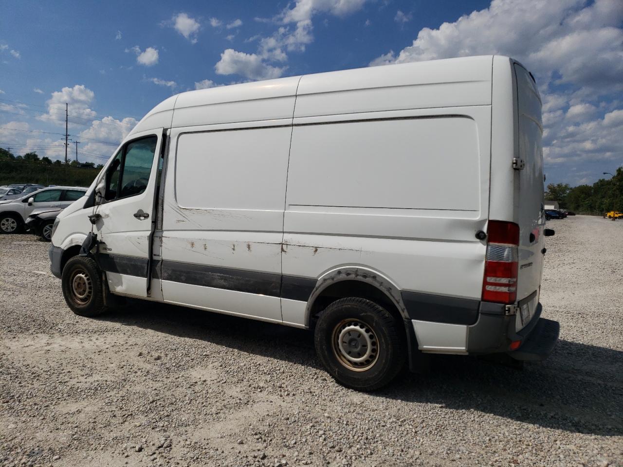 MERCEDES-BENZ SPRINTER 2500