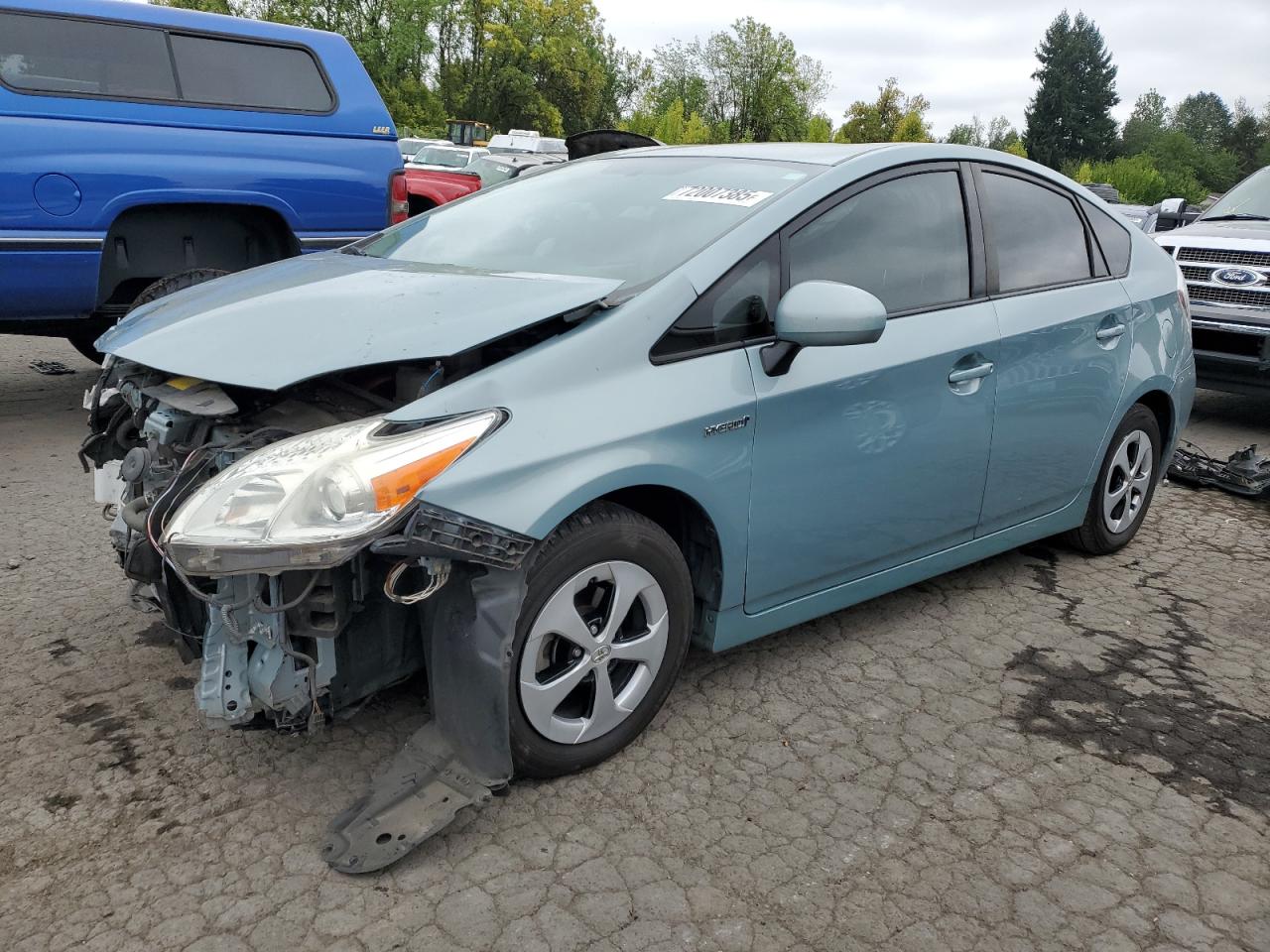 TOYOTA PRIUS