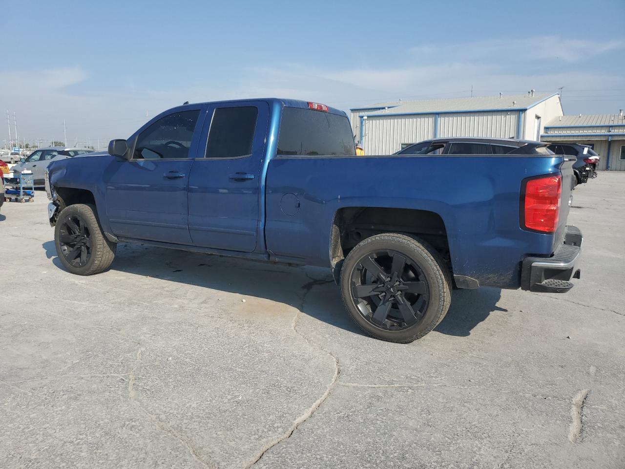 CHEVROLET SILVERADO C1500 LT