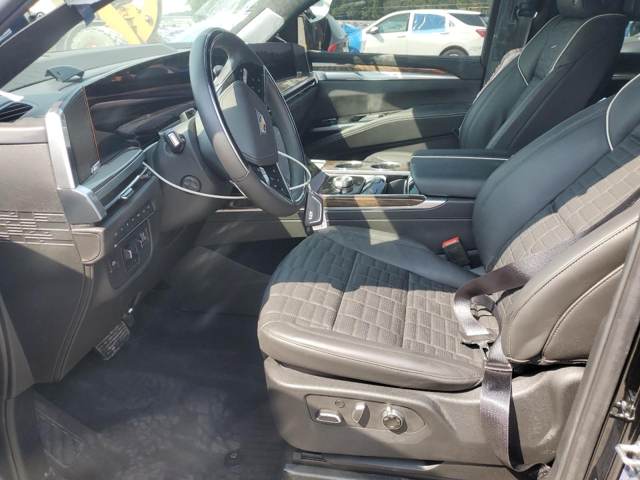 CADILLAC ESCALADE ESV SPORT PLATINUM