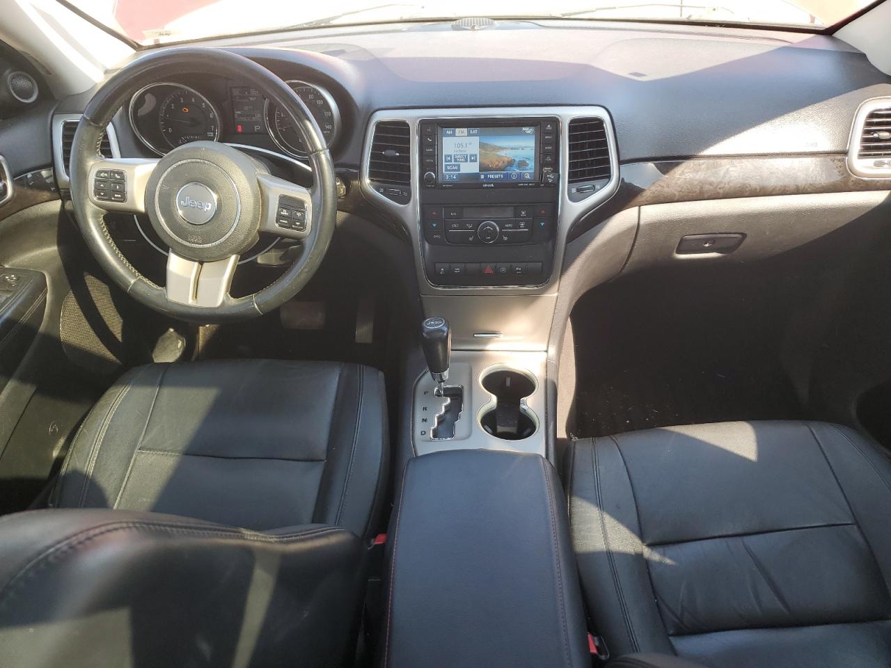 JEEP GRAND CHEROKEE LAREDO