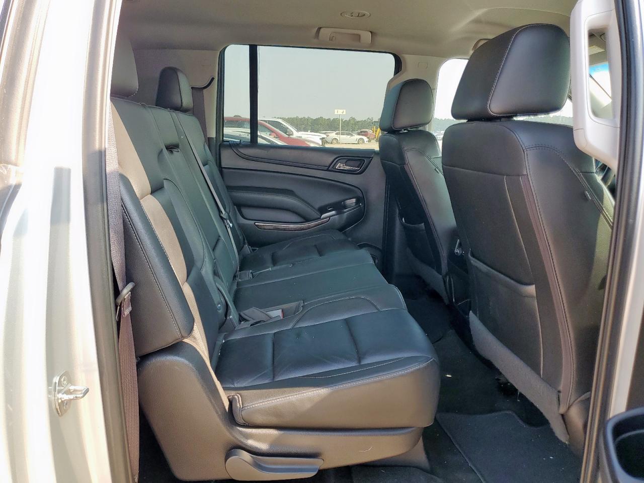 CHEVROLET SUBURBAN K1500 LT