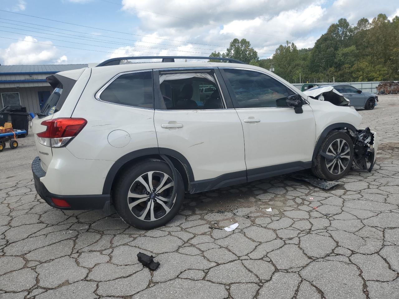 SUBARU FORESTER LIMITED