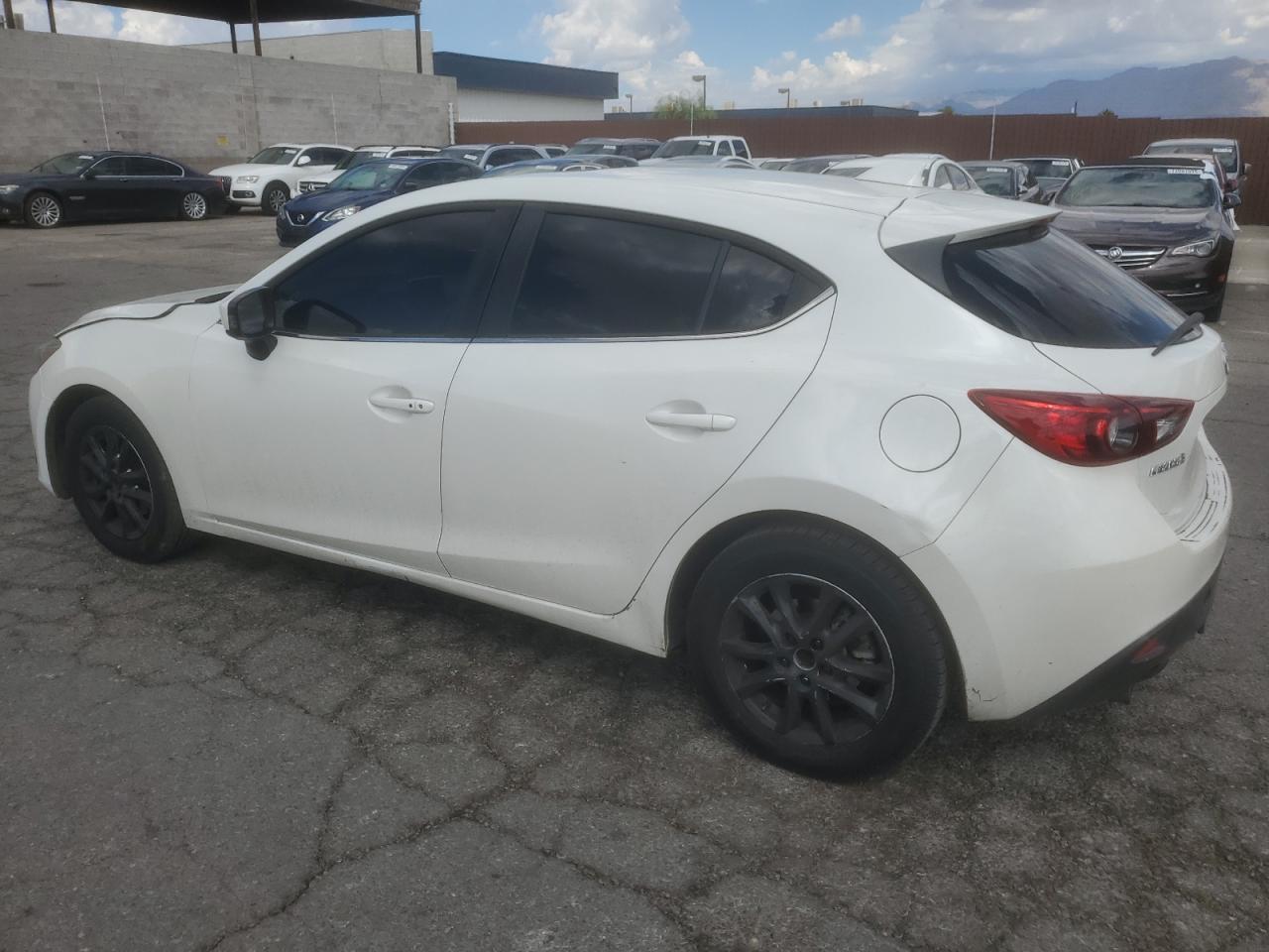 MAZDA 3 GRAND TOURING