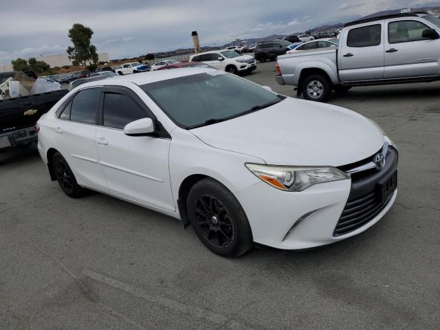 2015 TOYOTA CAMRY LE 4T1BF1FK1FU902966