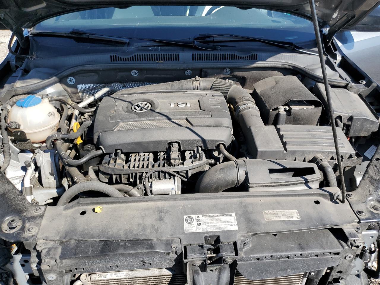 VOLKSWAGEN JETTA SPORT