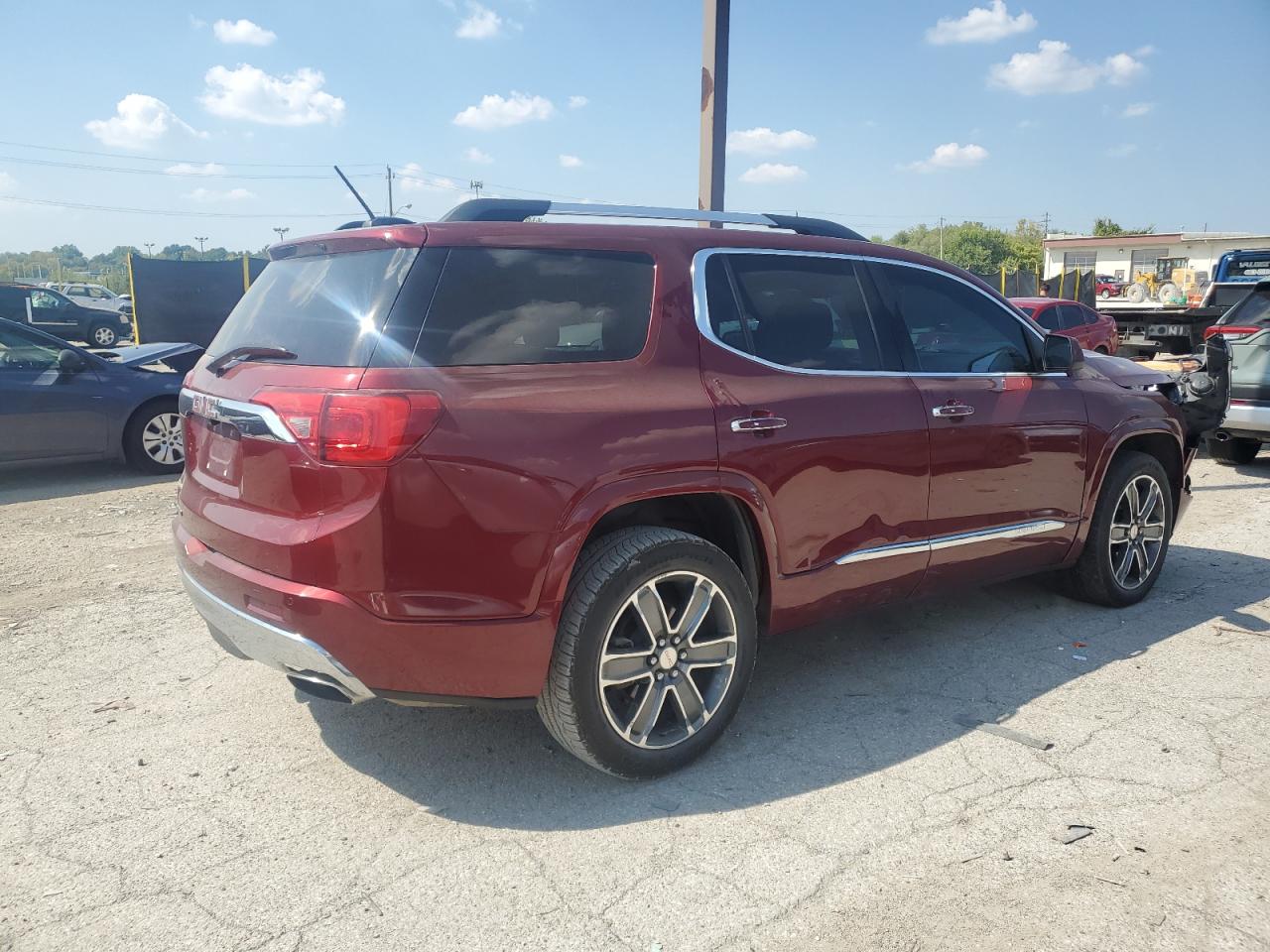 GMC ACADIA DENALI