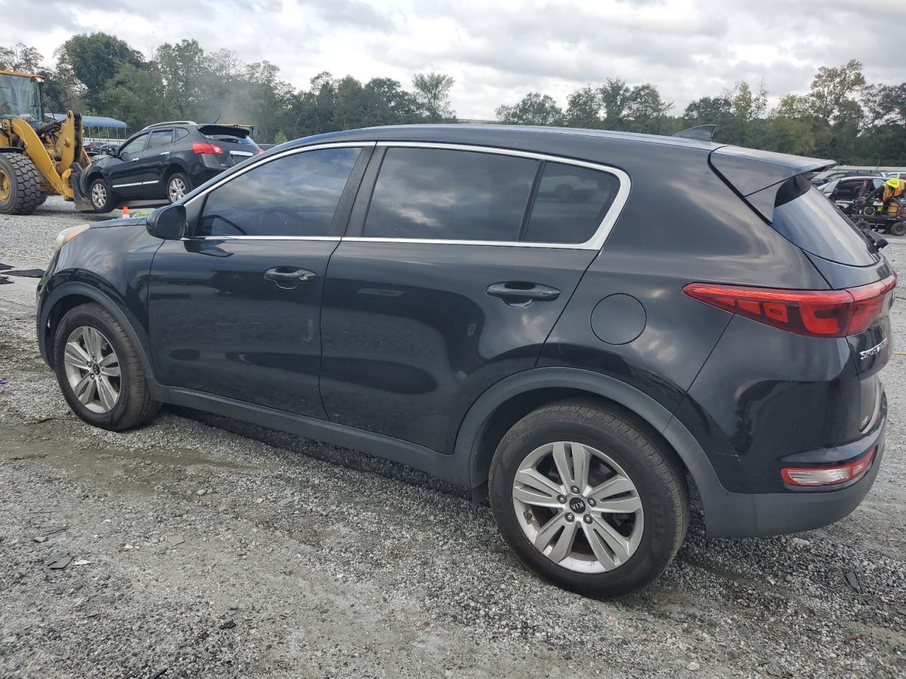 KIA SPORTAGE LX