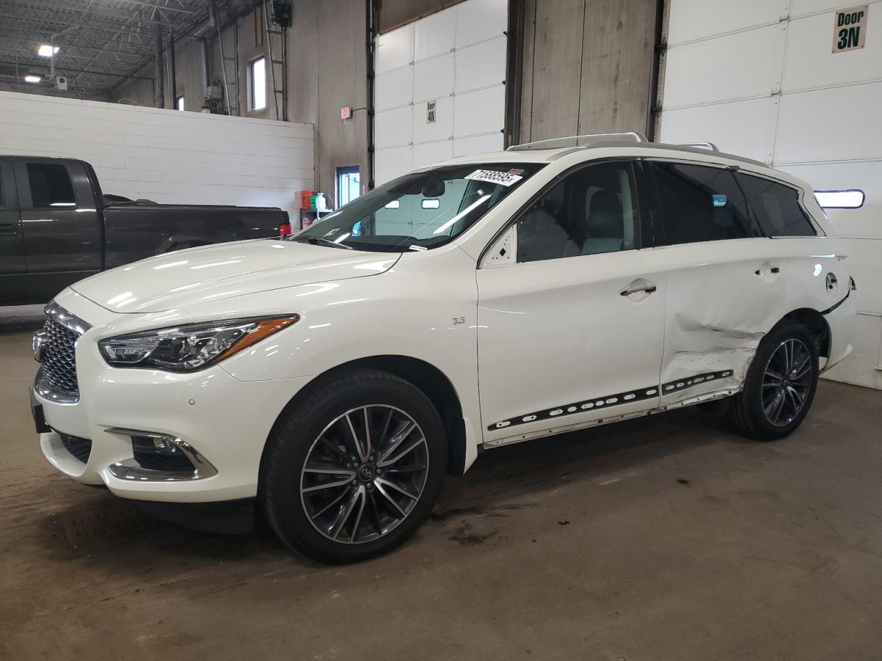 INFINITI QX60 LUXE