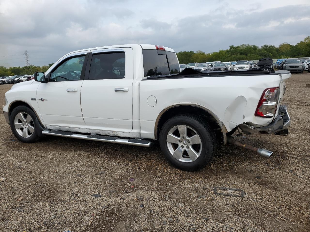 DODGE RAM 1500 SLT