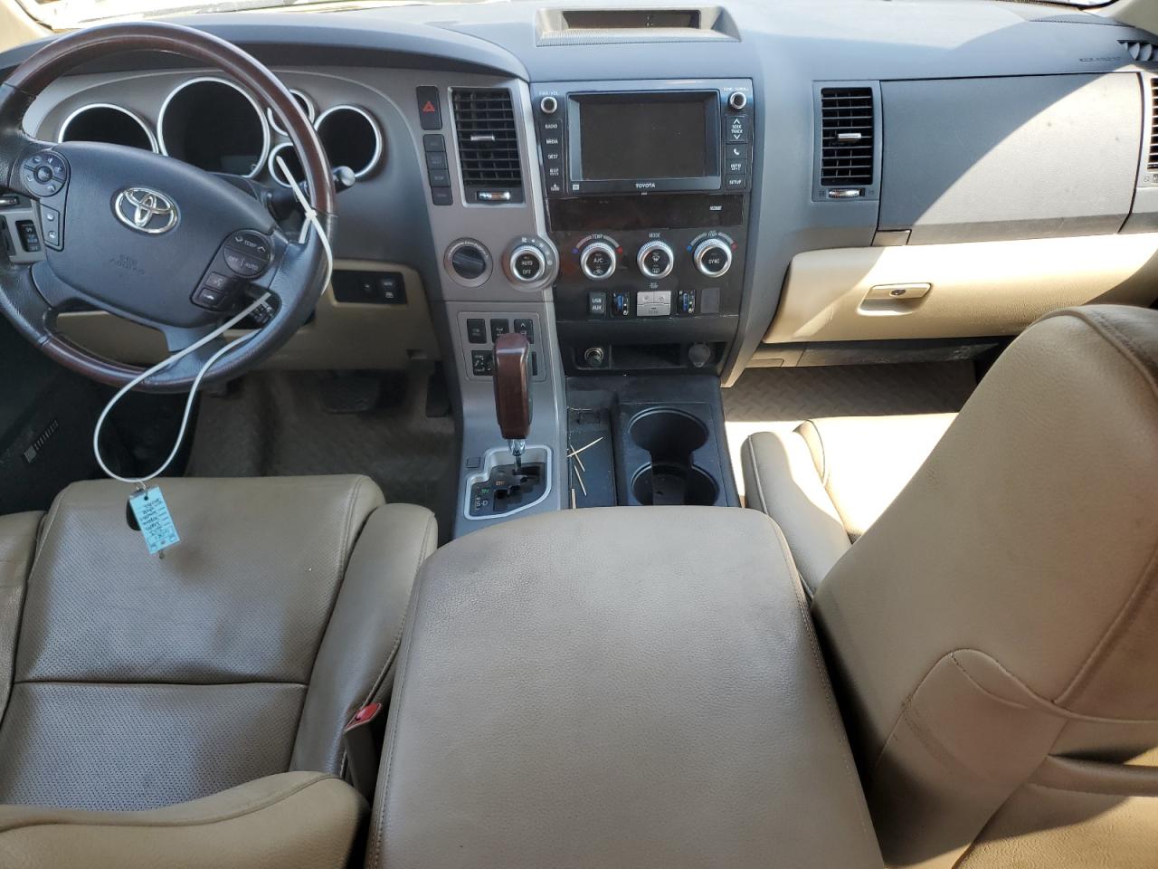TOYOTA SEQUOIA PLATINUM