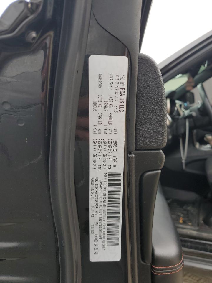 JEEP GRAND CHEROKEE LAREDO