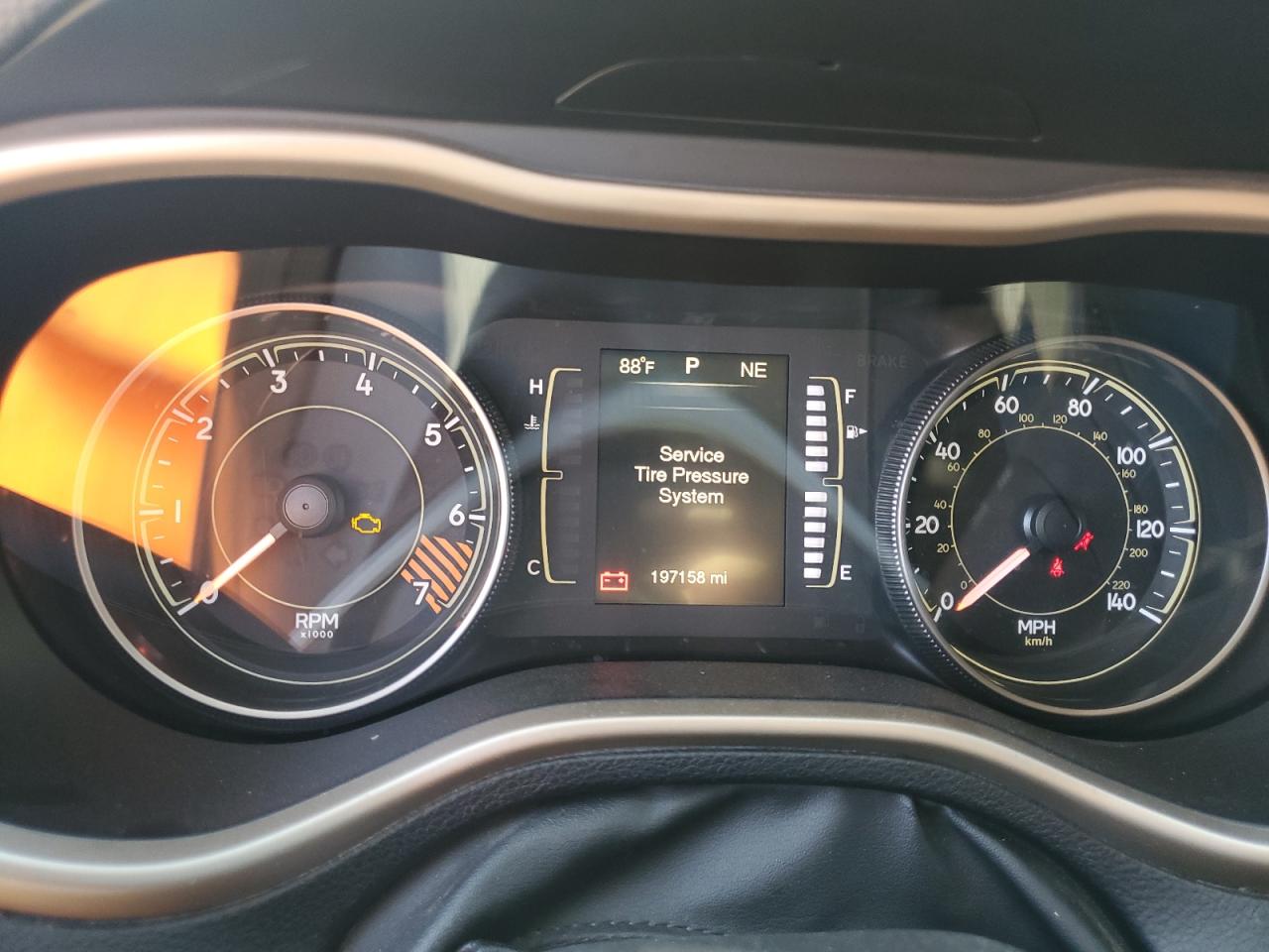 JEEP GRAND CHEROKEE LATITUDE