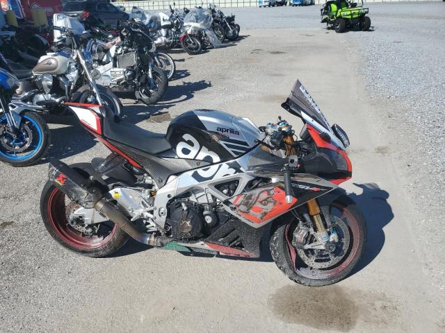 2016 APRILIA RSV4 RF ZD4RKUB00GS000220