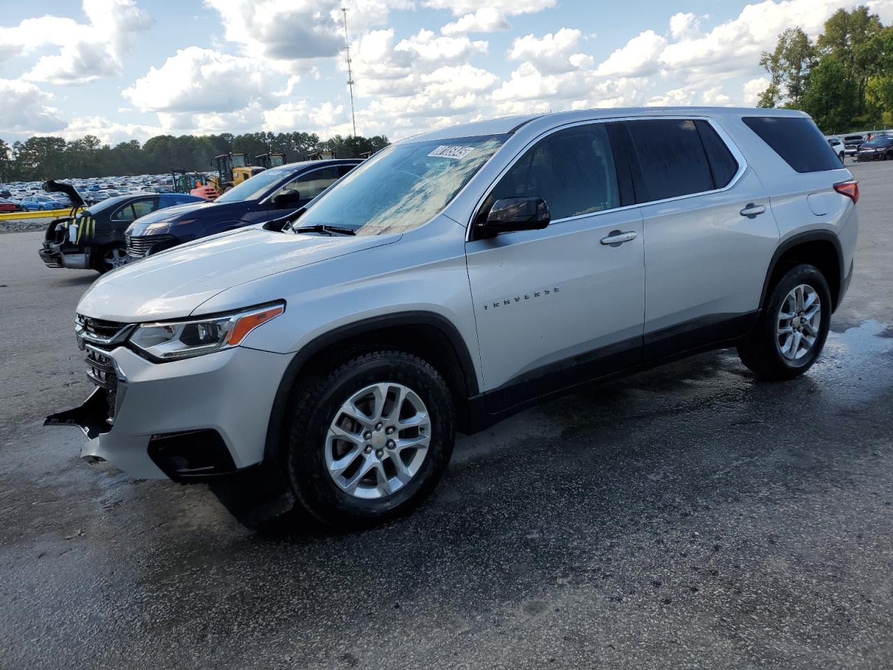 CHEVROLET TRAVERSE LS