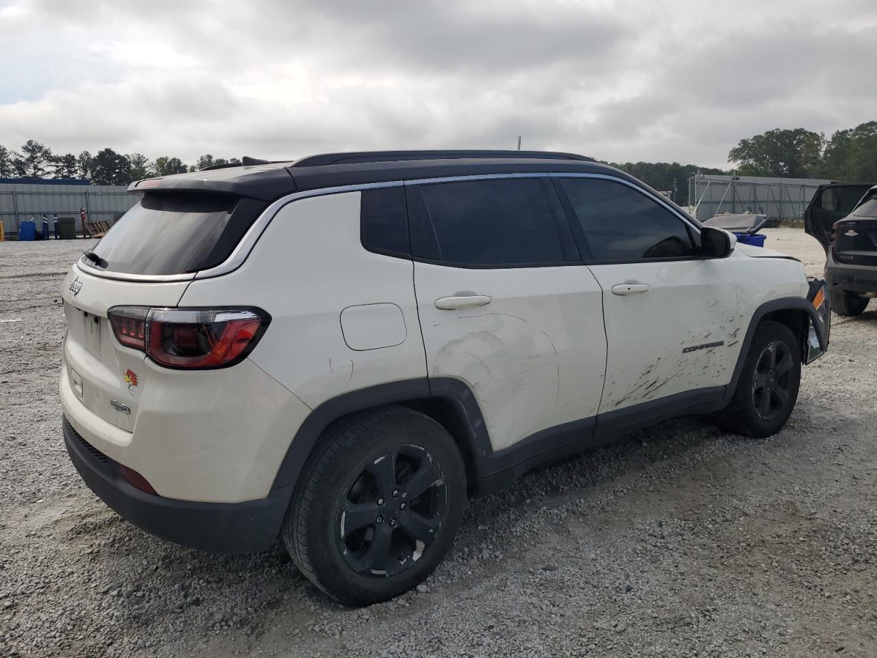 JEEP COMPASS LATITUDE