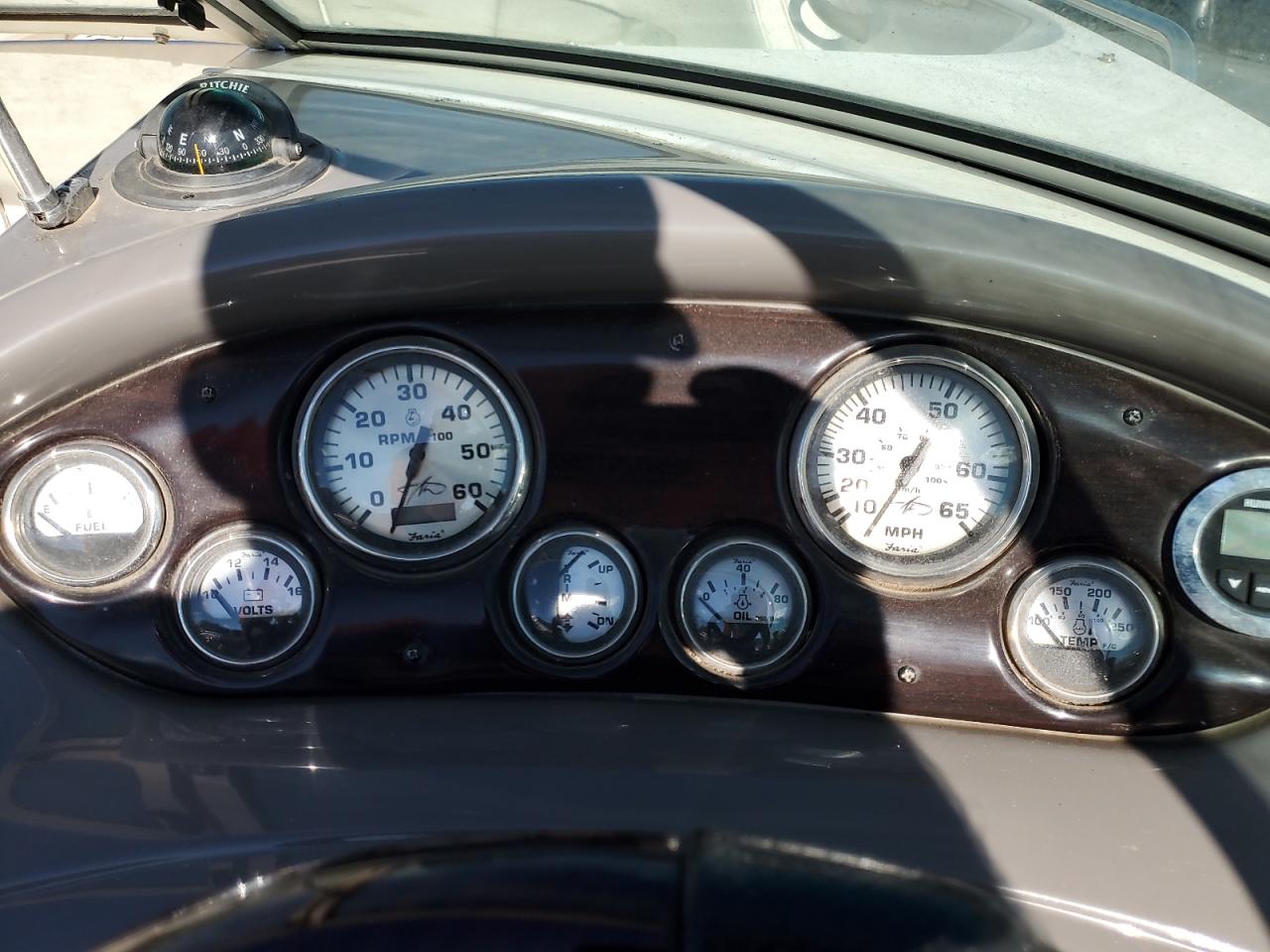 Lot #3282047618 2003 MONTEREY 248 LS MONTURA