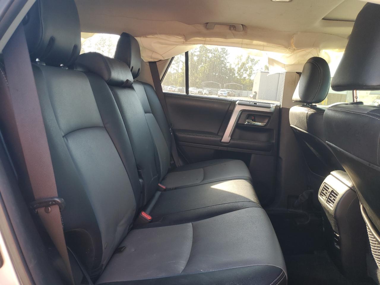 TOYOTA 4RUNNER SR5/SR5 PREMIUM