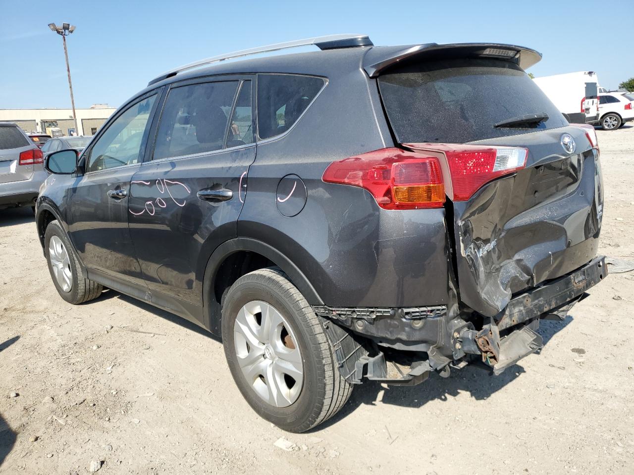 TOYOTA RAV4 LE