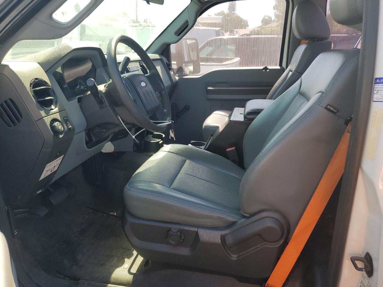 FORD F-250 SUPER DUTY