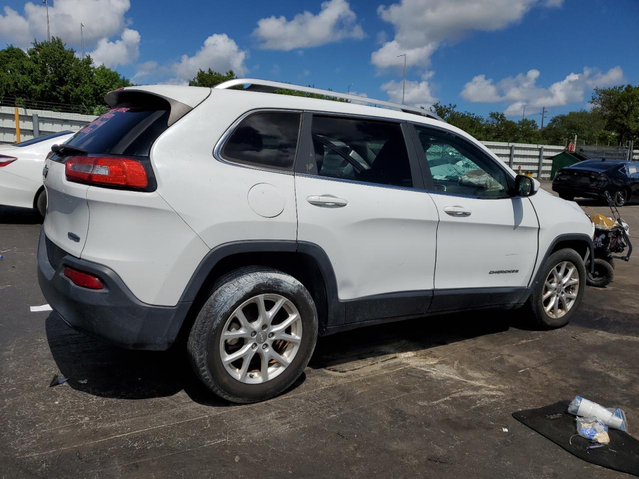 JEEP GRAND CHEROKEE LATITUDE