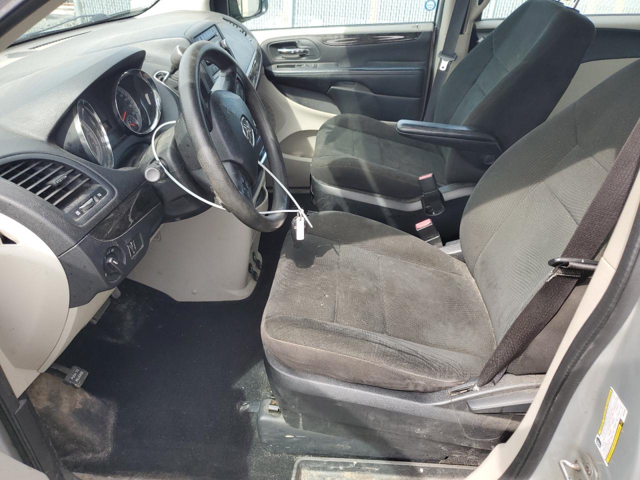 DODGE GRAND CARAVAN SE