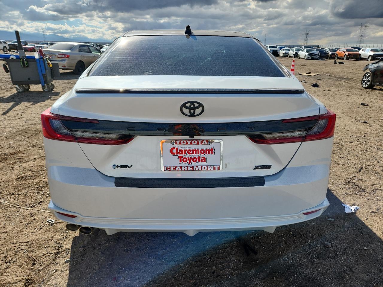 TOYOTA CAMRY XSE