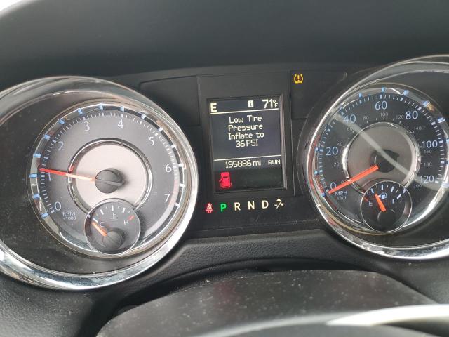 2015 CHRYSLER TOWN & COU 2C4RC1BG4FR752328