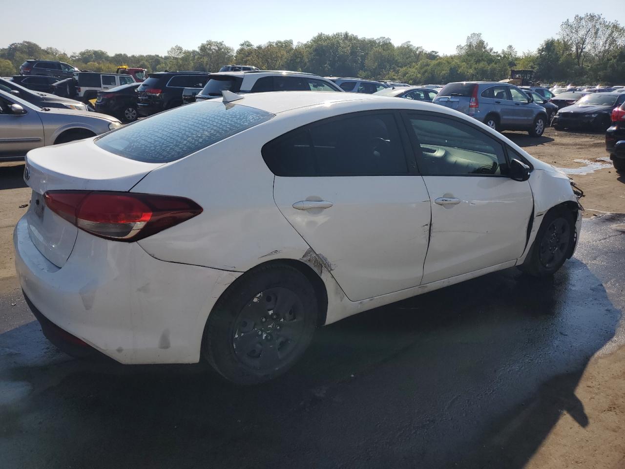 Lot #3310317958 2017 KIA FORTE LX