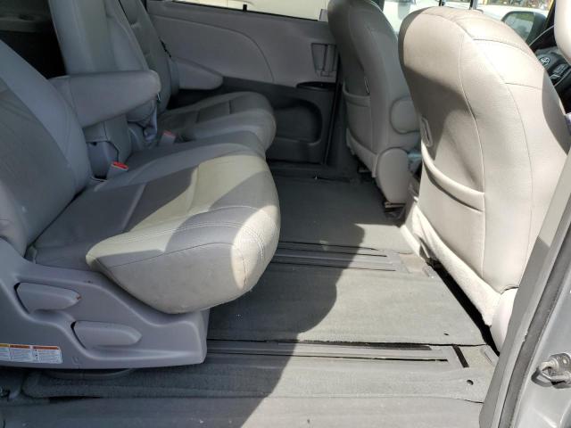 2015 TOYOTA SIENNA LE 5TDKK3DC4FS617240