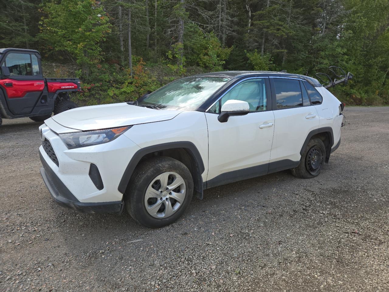 TOYOTA RAV4 LE