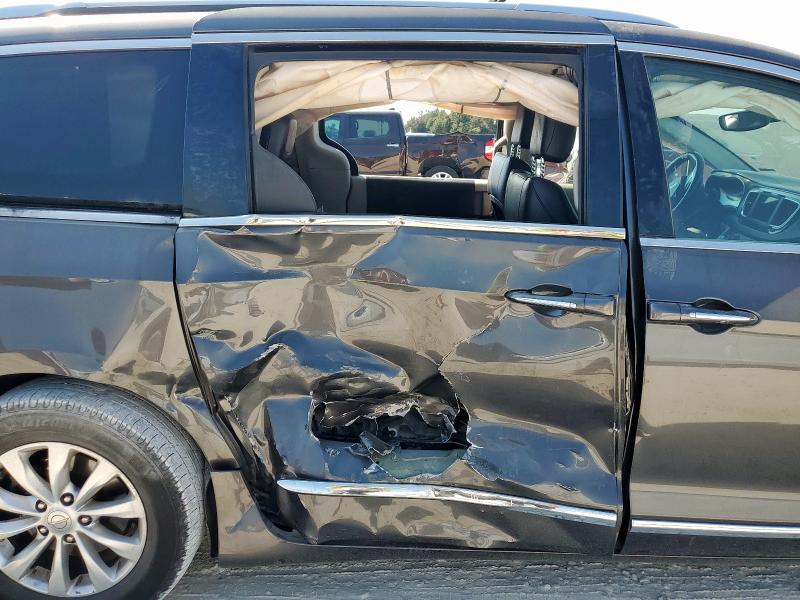 2018 CHRYSLER PACIFICA TOURING L - 2C4RC1BG6JR110802