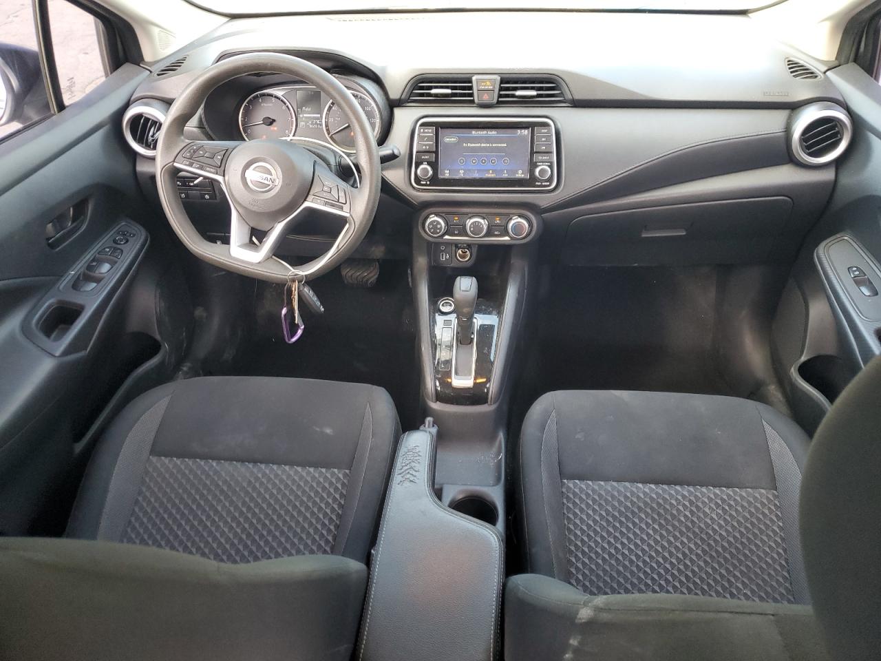 NISSAN VERSA S