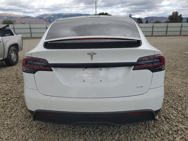 2022 TESLA MODEL X 7SAXCBE66NF332504