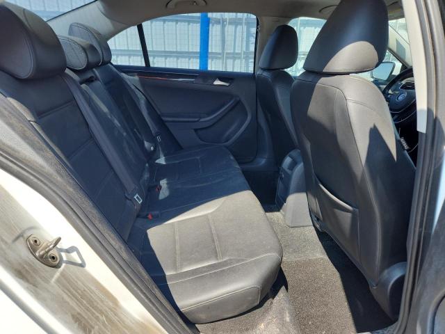 2015 VOLKSWAGEN JETTA TDI 3VWLA7AJ9FM304277