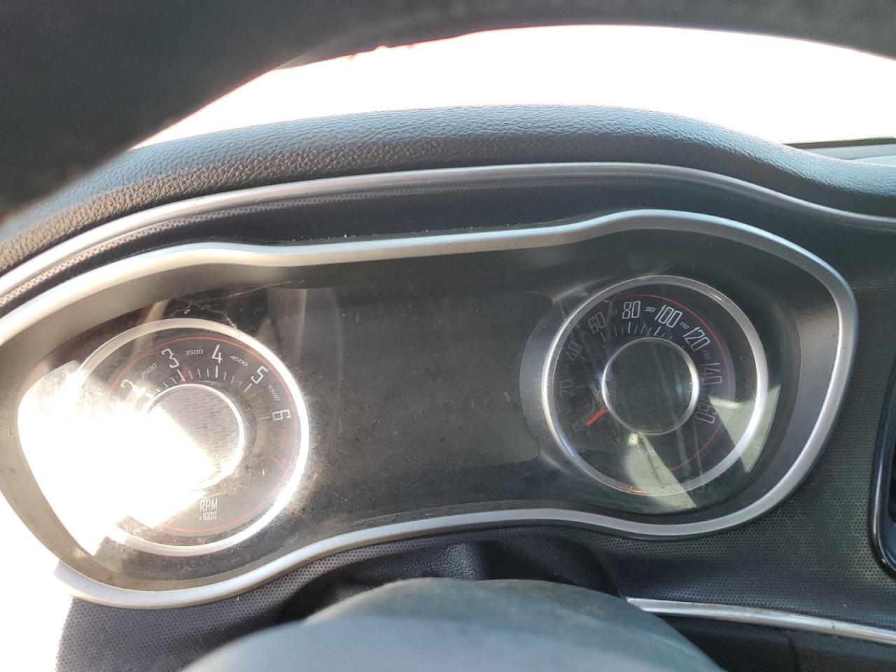 DODGE CHALLENGER SXT PLUS