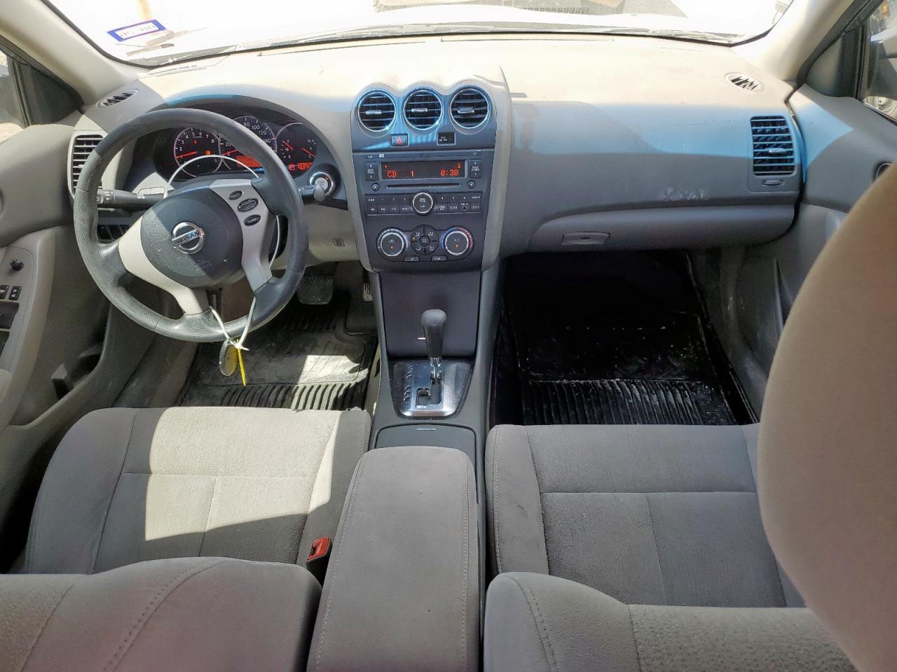 NISSAN ALTIMA BASE