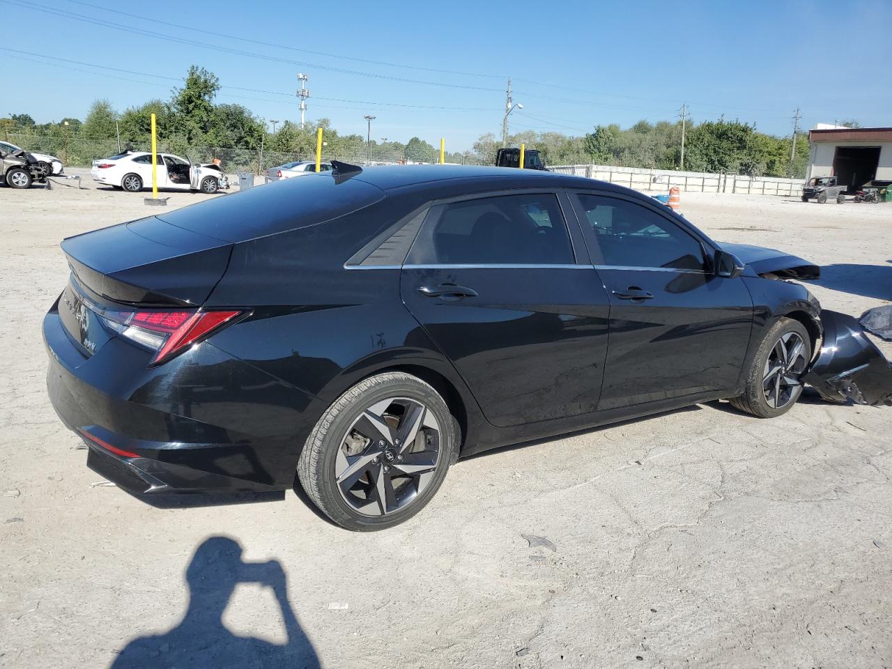 HYUNDAI ELANTRA LIMITED