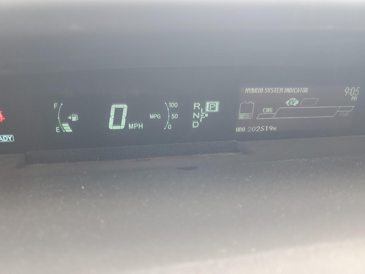 TOYOTA PRIUS PLUG-IN